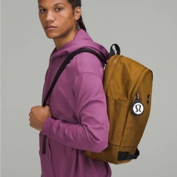 Lululemon Logo Keychain / Bag Charm - Picture 3 of 9